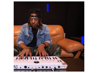 Arturia Astrolab 37 Portable Stage Keyboard Arturia Astrolab 37 Portable Stage Keyboard
